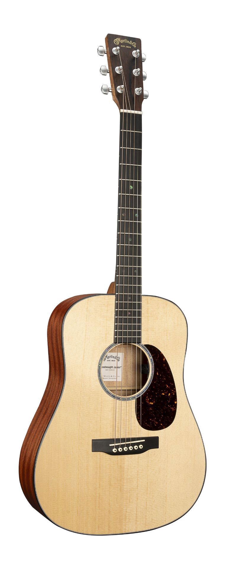 Martin D-JRE: Dreadnought Junior Acoustic Guitar w/pick-up