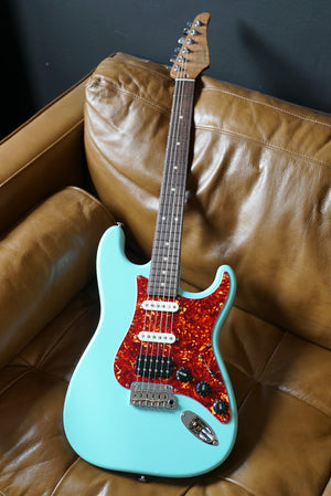 Suhr Classic S Daphne Blue HSS with Bag Limited Edition