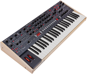 Sequential Trigon-6 - Six-Voice Polyphonic Synthesiser