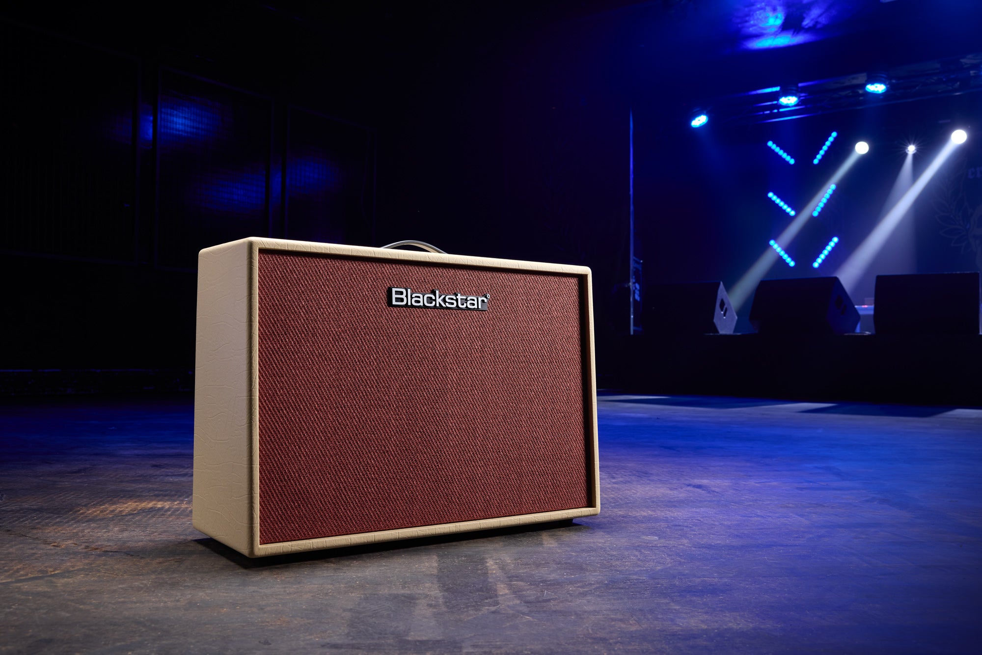 Blackstar Debut 100R - 2x12" 100 Watt Combo Guitar Amplifier, Cream