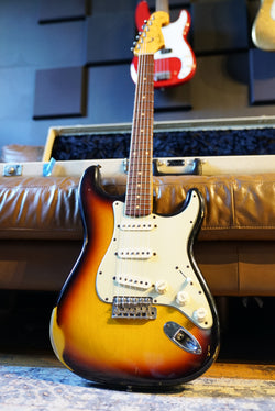 Pre-Owned Fender Custom Shop 1960 Stratocaster RELIC 3TS 