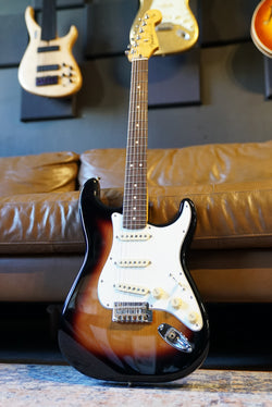 Pre-Owned Fender Player II Strat Sunburst 