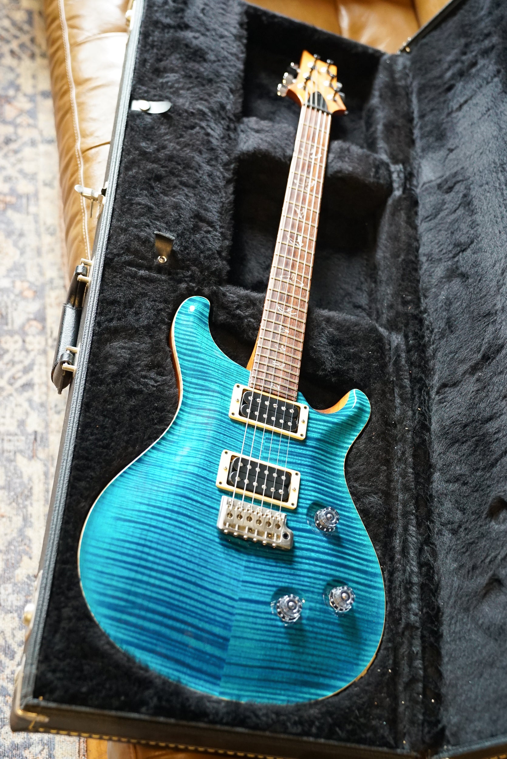 Pre-Owned PRS Custom 24 Blue Matteo 10 Top w/ Hard Case