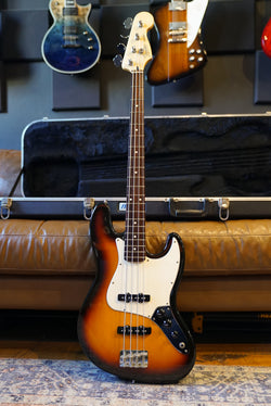 Fender Standard Jazz Bass BSS w/Hardcase “2003