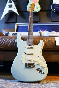 Fender Custom Shop Limited Edition '63 Stratocaster Roasted Paulownia Journeyman Relic, Trans Seafoam Green