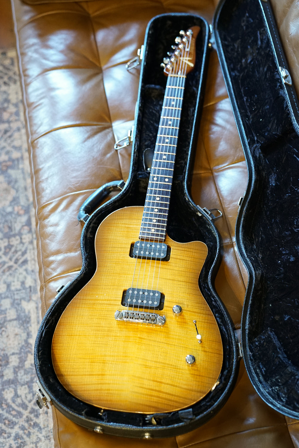 Pre-Owned Tom Anderson Atom 