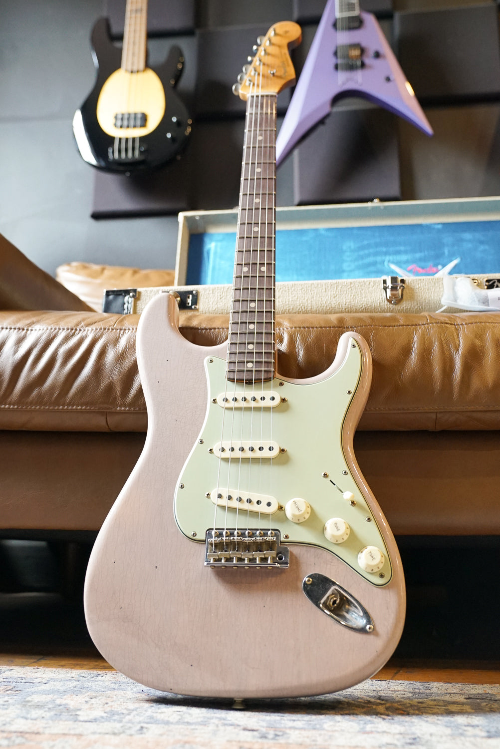 Fender Custom Shop '63 Stratocaster Roasted Paulownia, Trans Shell Pin