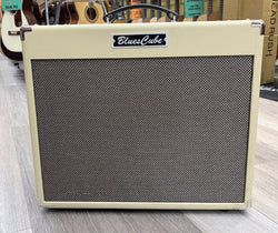 Pre-Owned Roland Blues Cube Stage