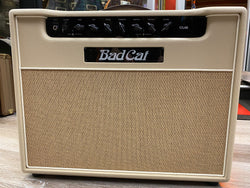 Bad Cat Player Series II Custom Cub 1x12 combo