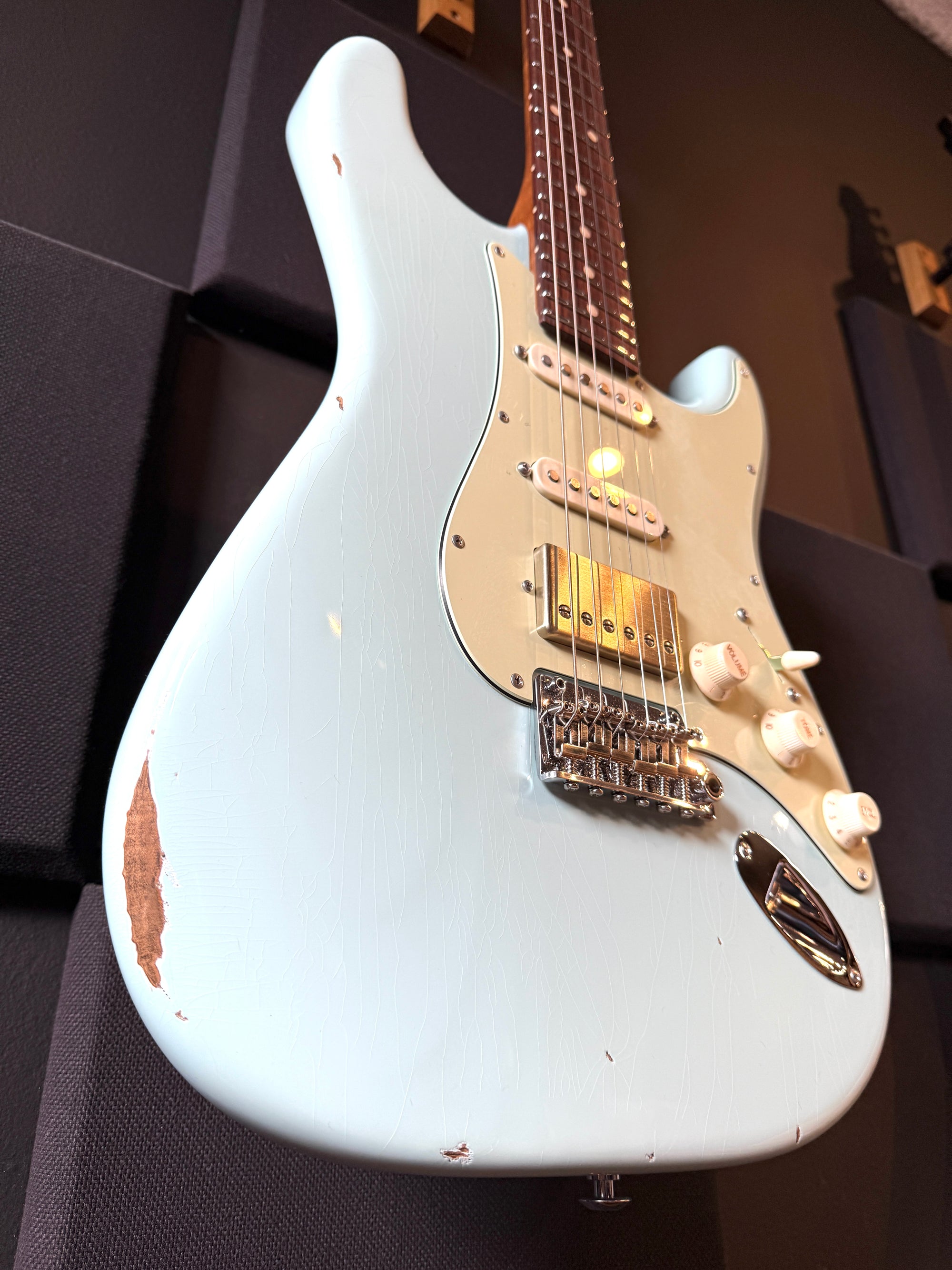 Suhr Custom Classic S Antique HSS w/ Roasted Flamed Maple Neck - Sonic