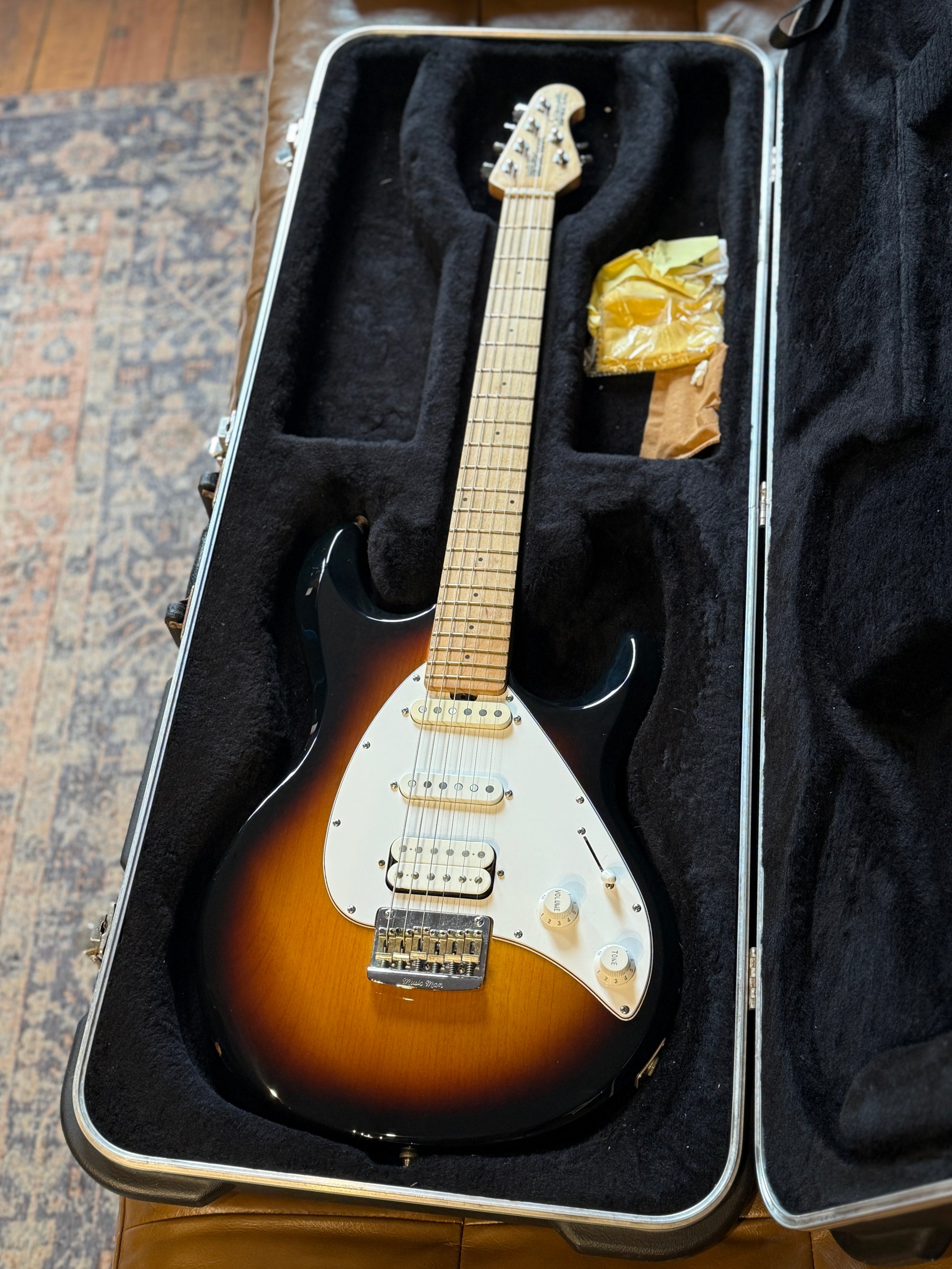 Pre-Owned Music Man Silhouette Special HSS Hardtail Vintage Sunburst 