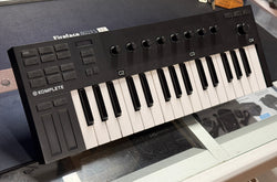Pre-Owned Native Instruments Komplete Kontrol M32
