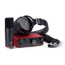 Focusrite Scarlett Solo Studio (4th Gen) USB Audio Interface, Microphone & Headphones Bundle