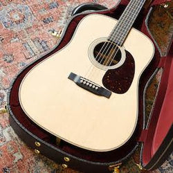 Martin D-28 Modern Deluxe D28MD