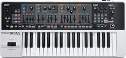 Roland SH-01 GAIA Synthesizer
